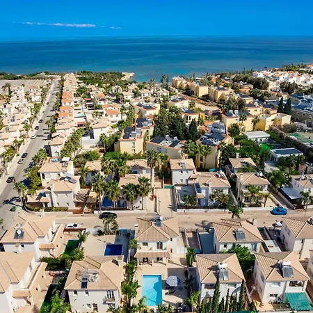 Villa Rea Paralimni